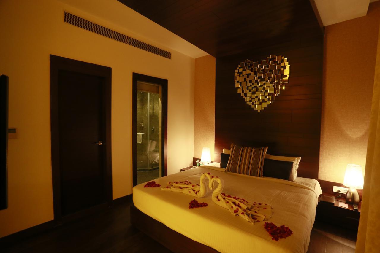Hotel Alleviate Агра Екстер'єр фото
